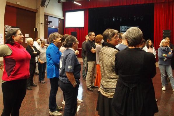 Devant des stagiaires attentifs 04